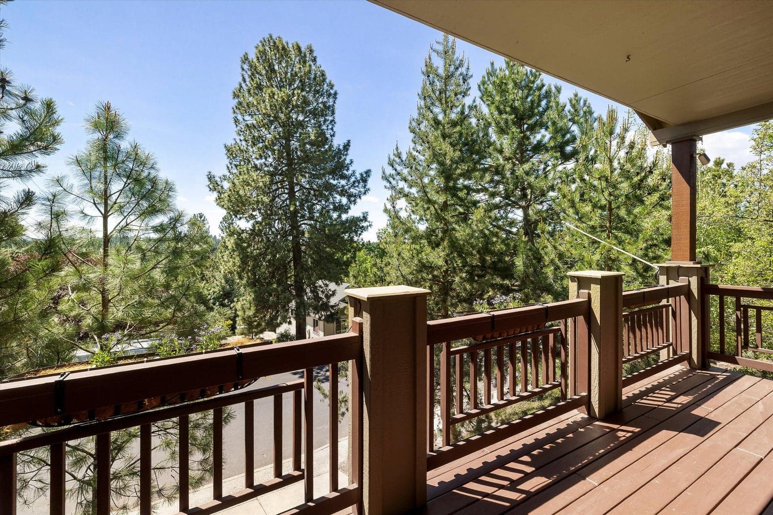 Photo of 2106 Black Pines 2 of 37