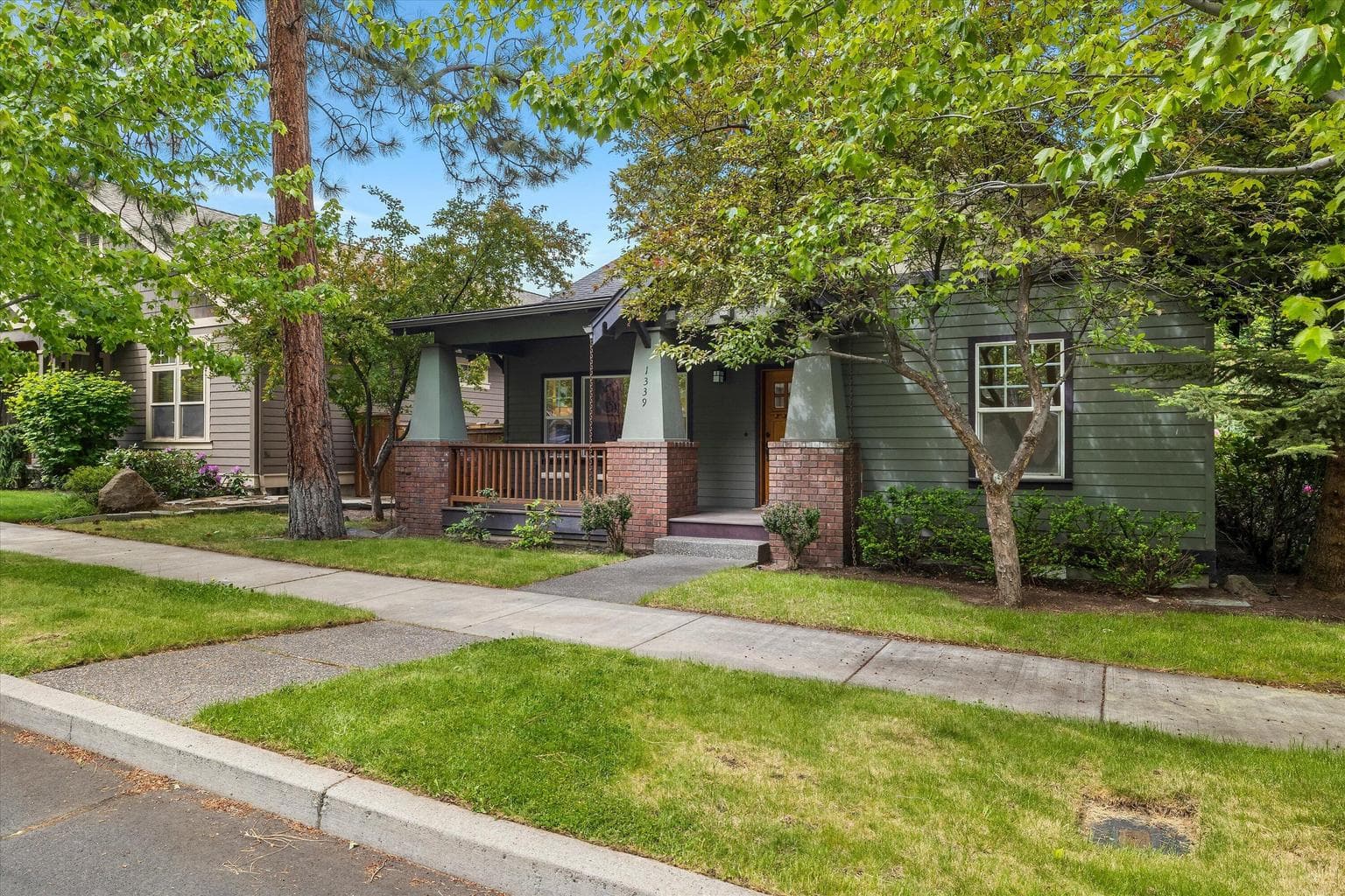 Photo of 1339 John Fremont 3 of 41
