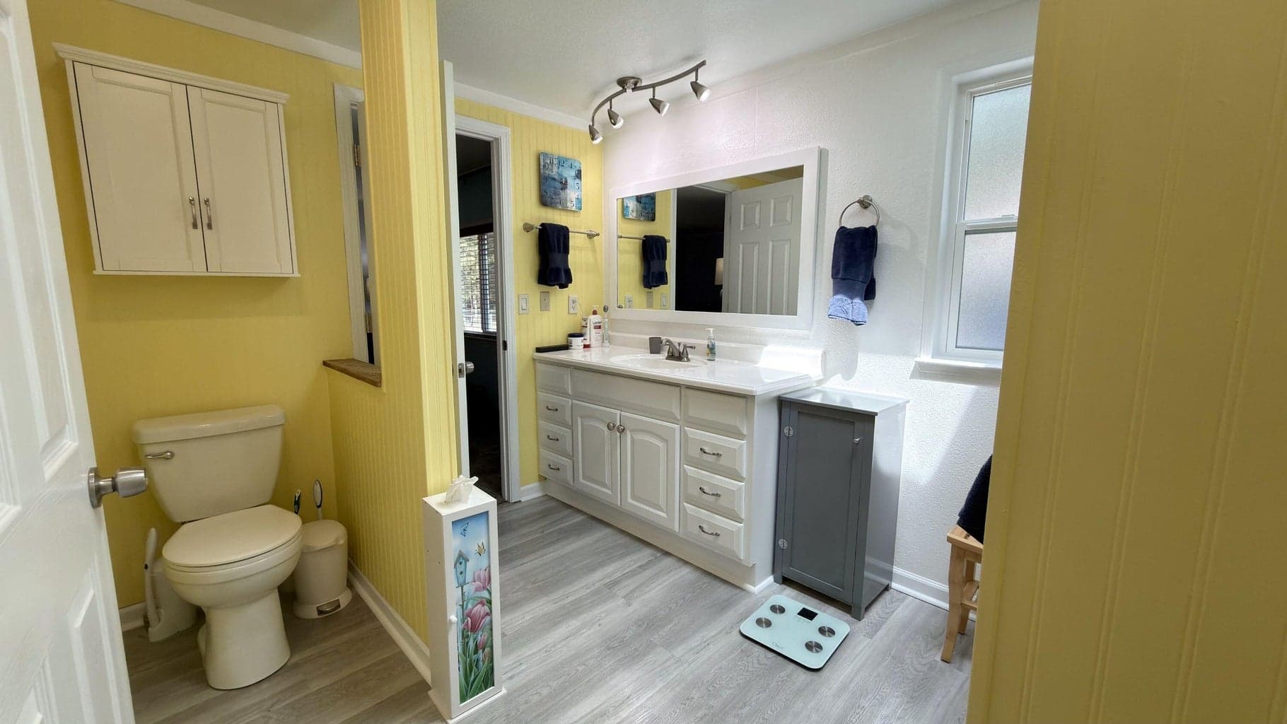 Photo of 17667 Penny Court 18 of 52