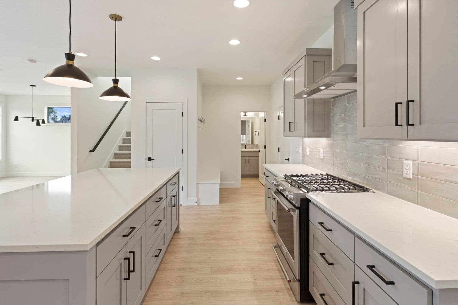 Photo of 2793 NE Rainier Drive 20 of 44