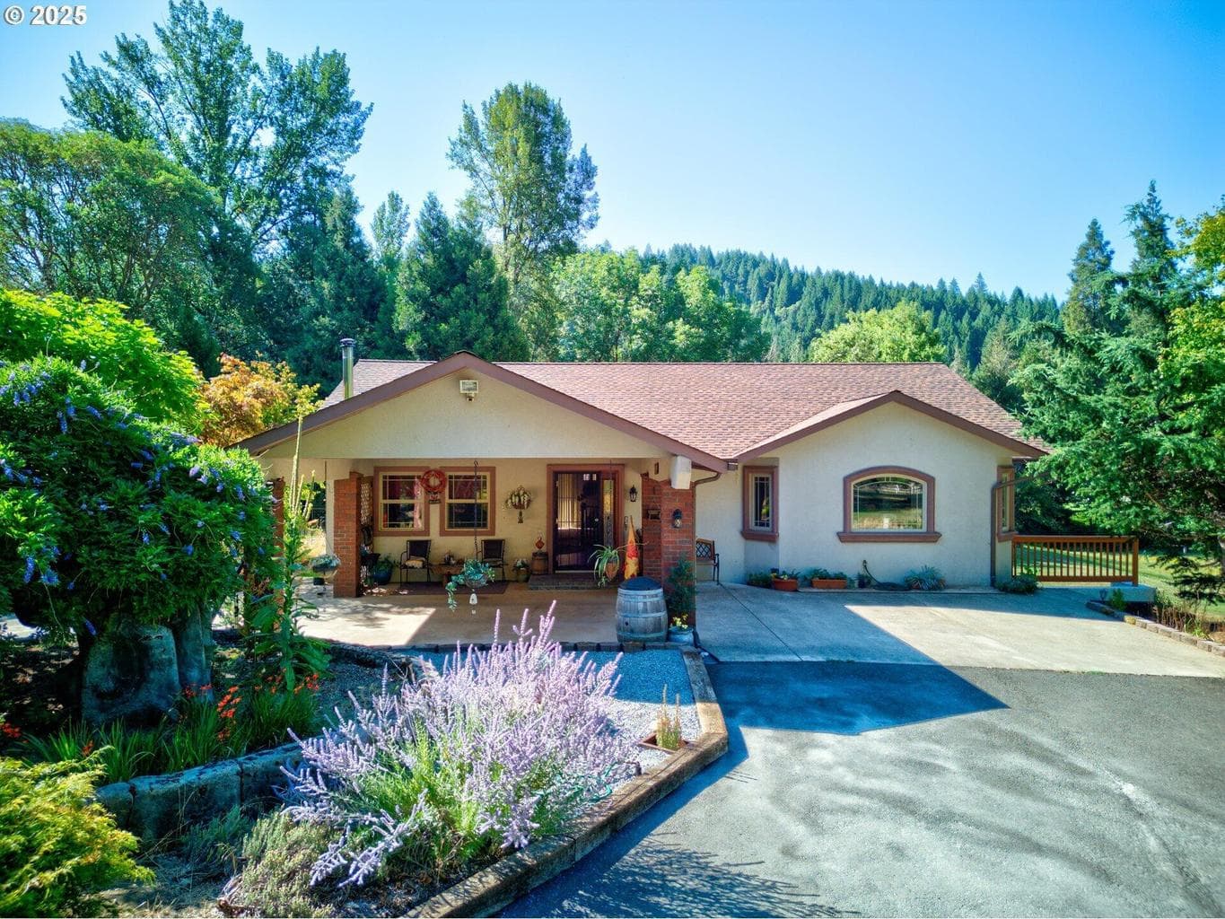 913 Starveout Creek
