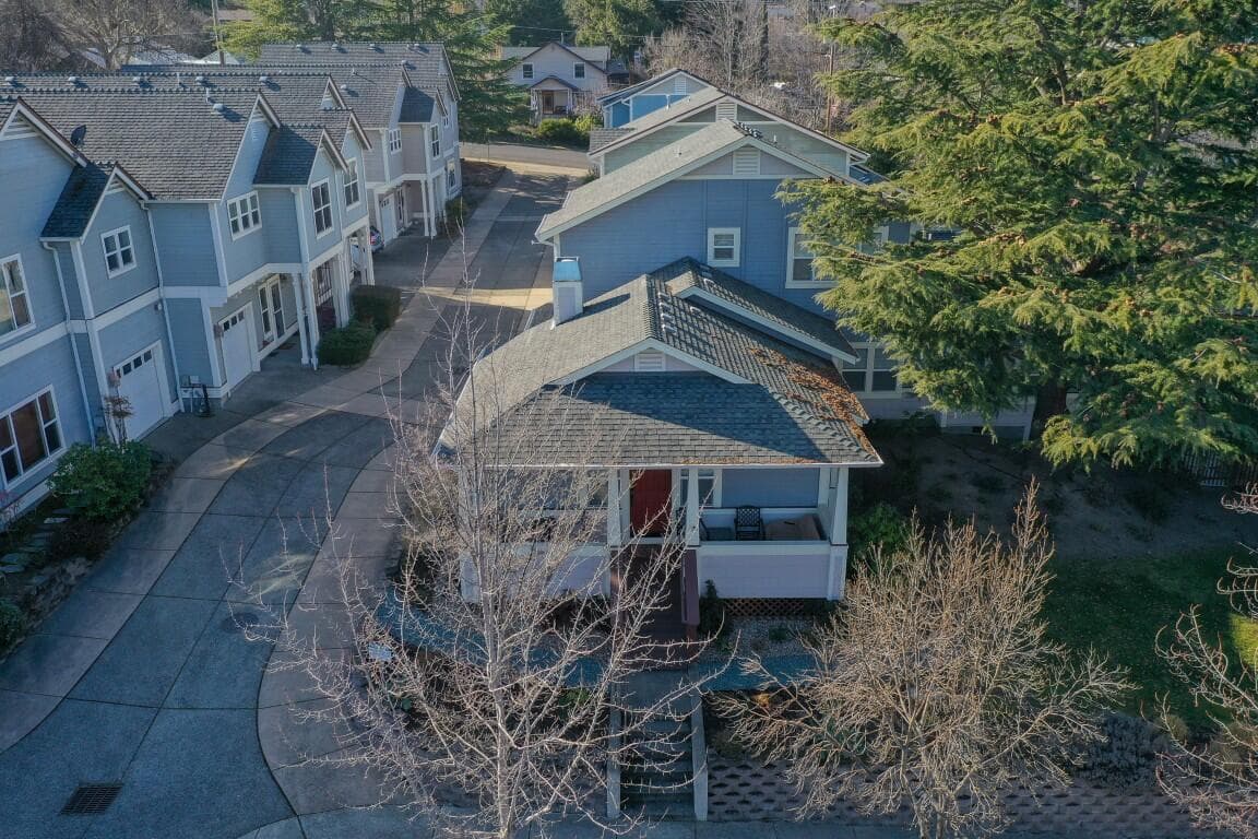 Photo of 472 Scenic 3 of 22