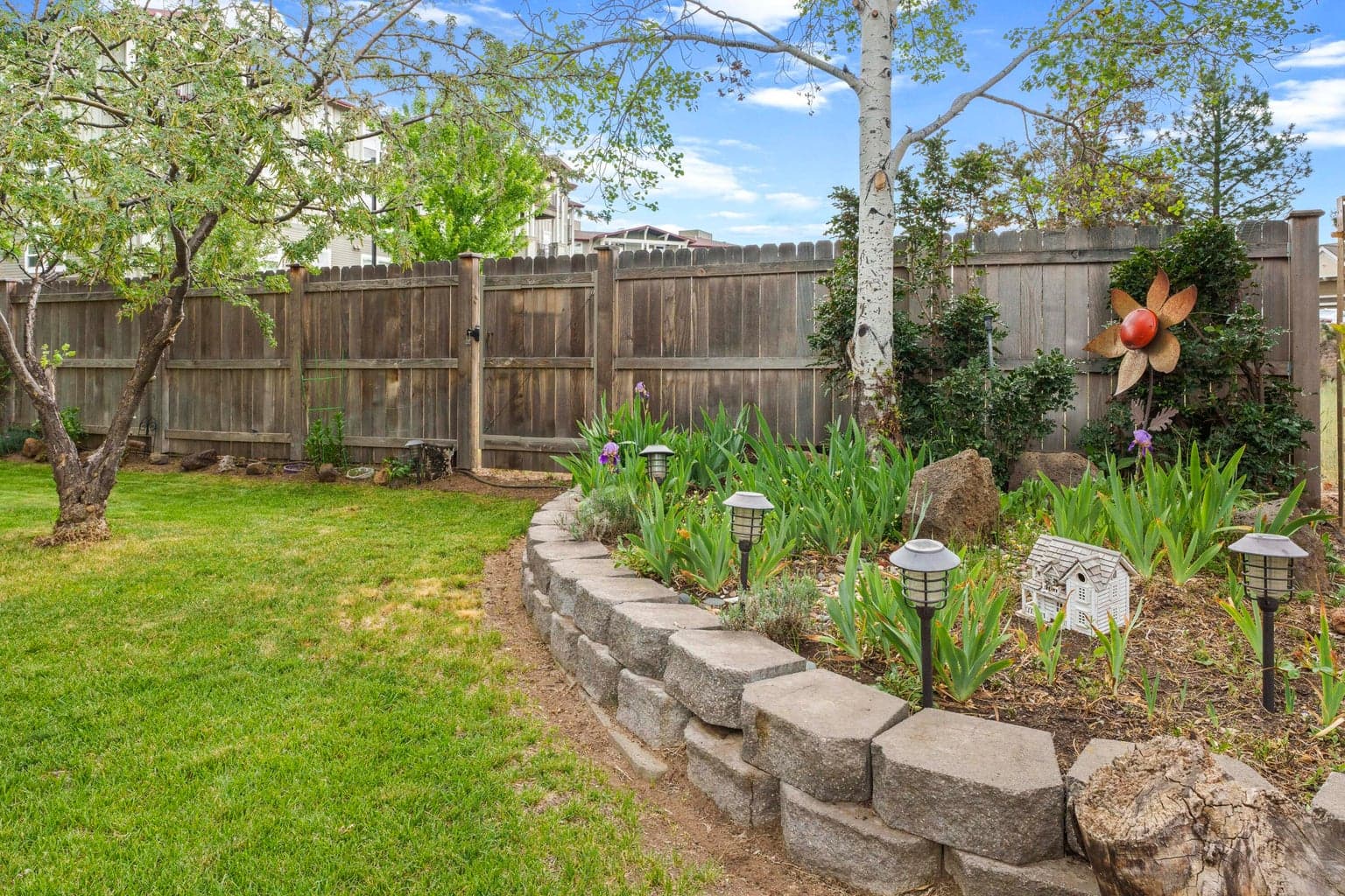 Photo of 1206 NE Paula Drive 31 of 37
