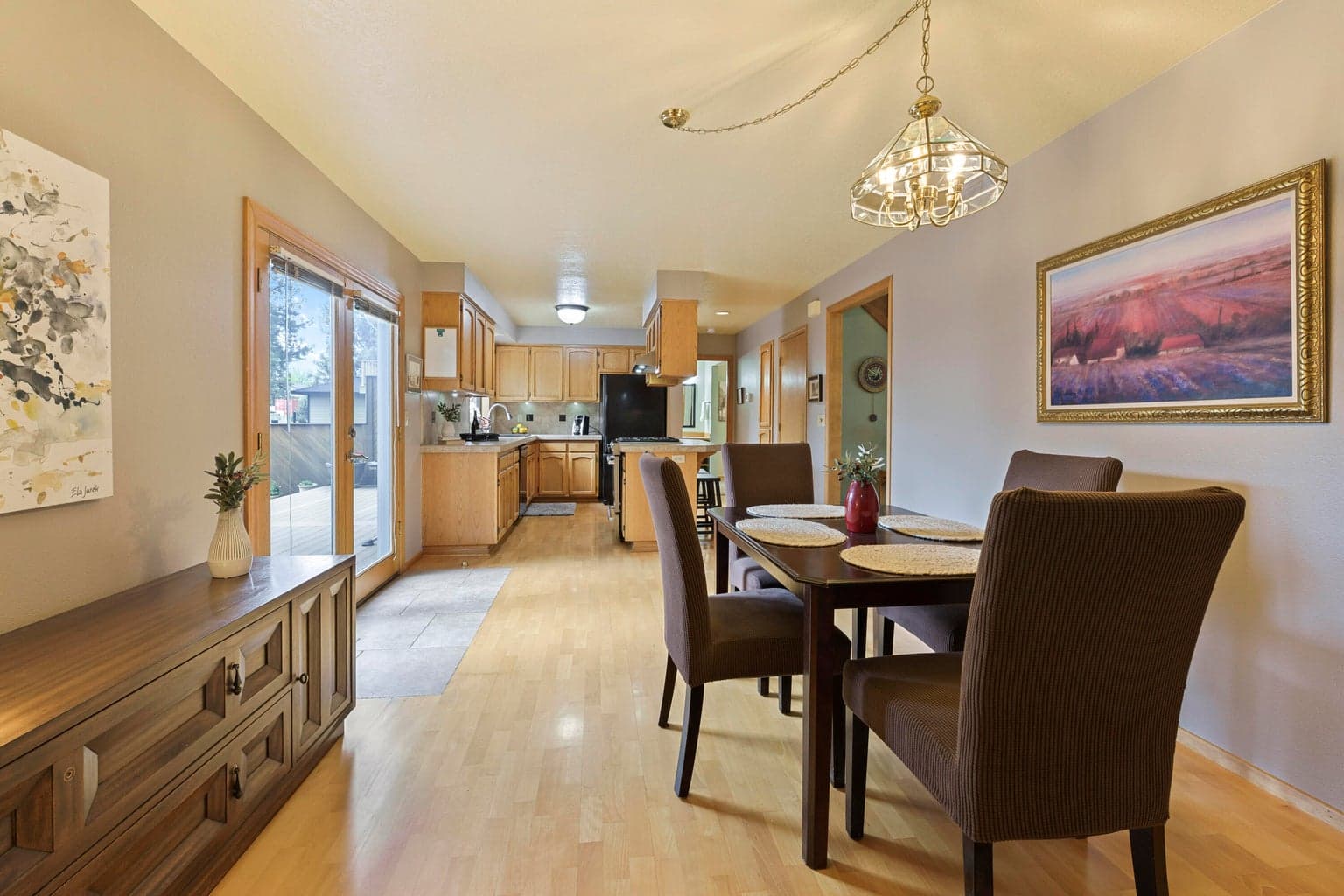 Photo of 1206 NE Paula Drive 13 of 37
