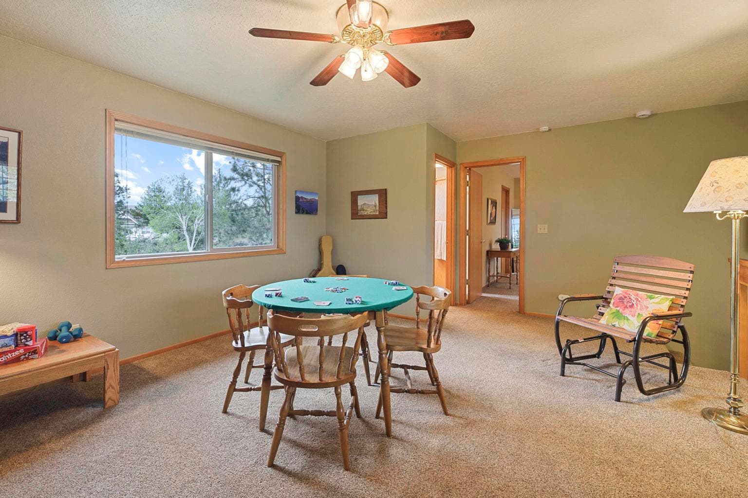 Photo of 1206 NE Paula Drive 18 of 37