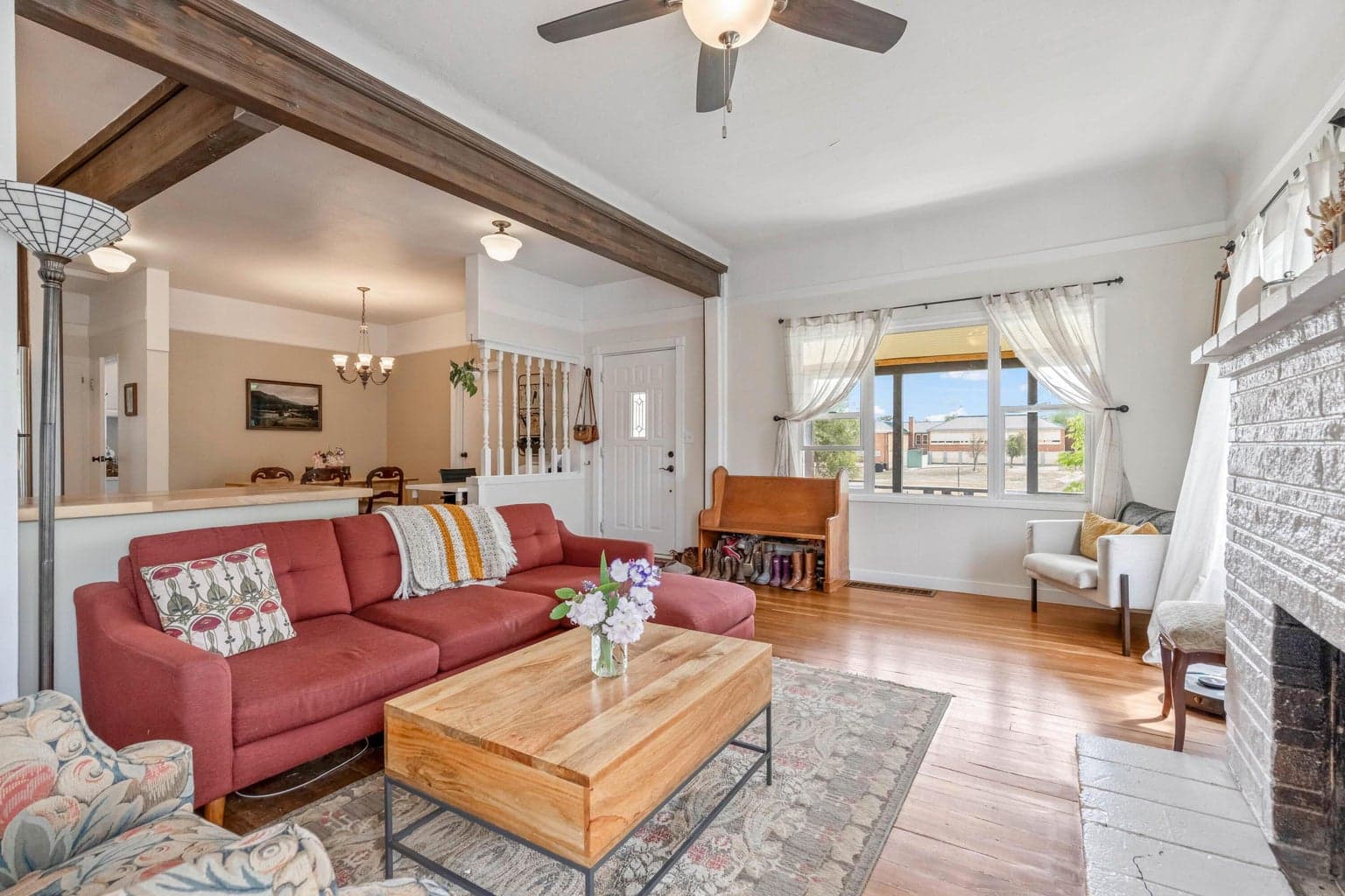 Photo of 496 SW 2nd Street 6 of 36