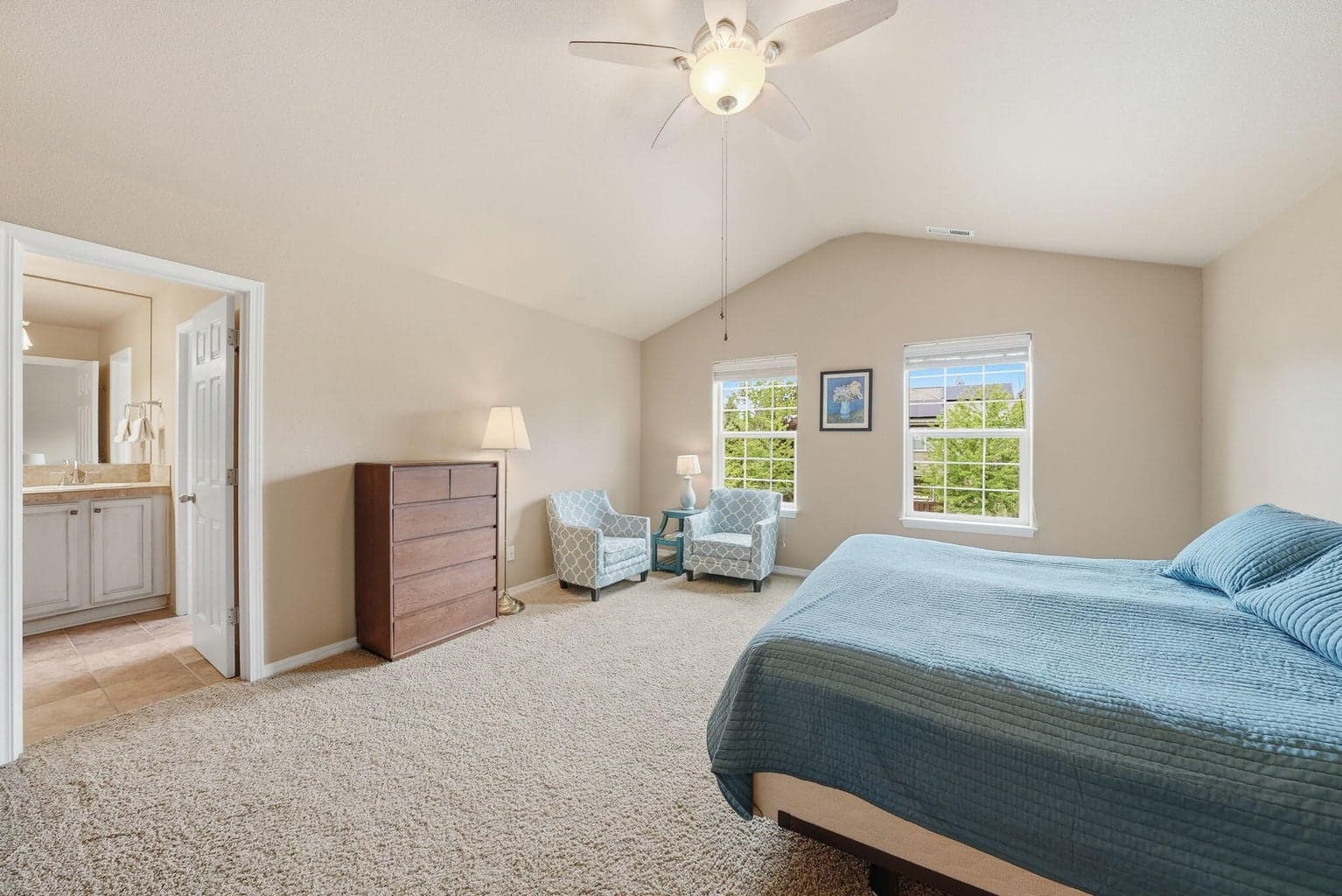 Photo of 61302 Huckleberry Place 18 of 44