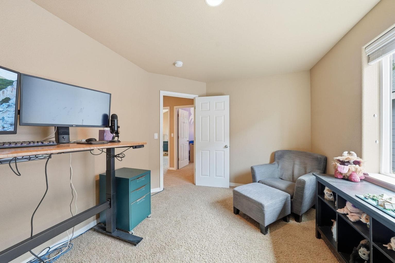 Photo of 61302 Huckleberry Place 30 of 44