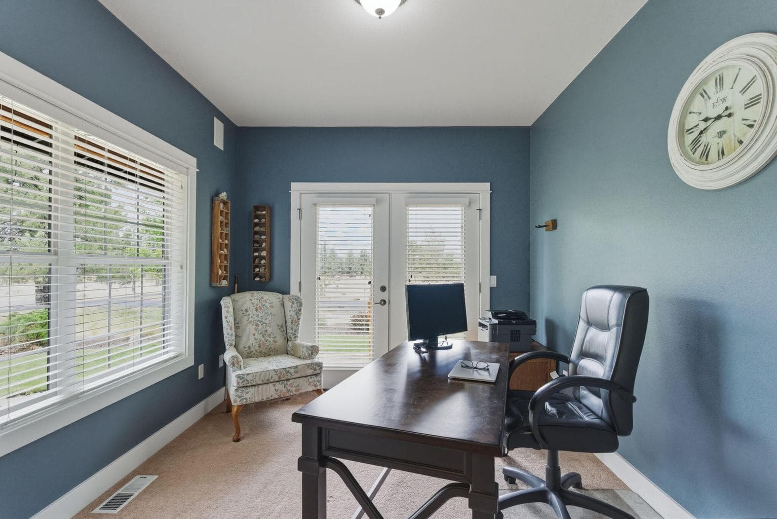 Office on main
