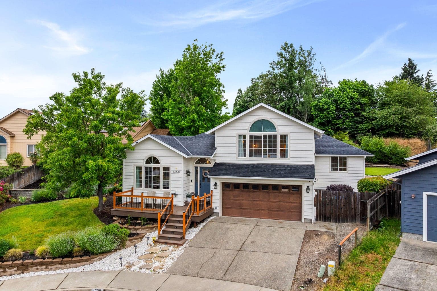 1350 Forestview