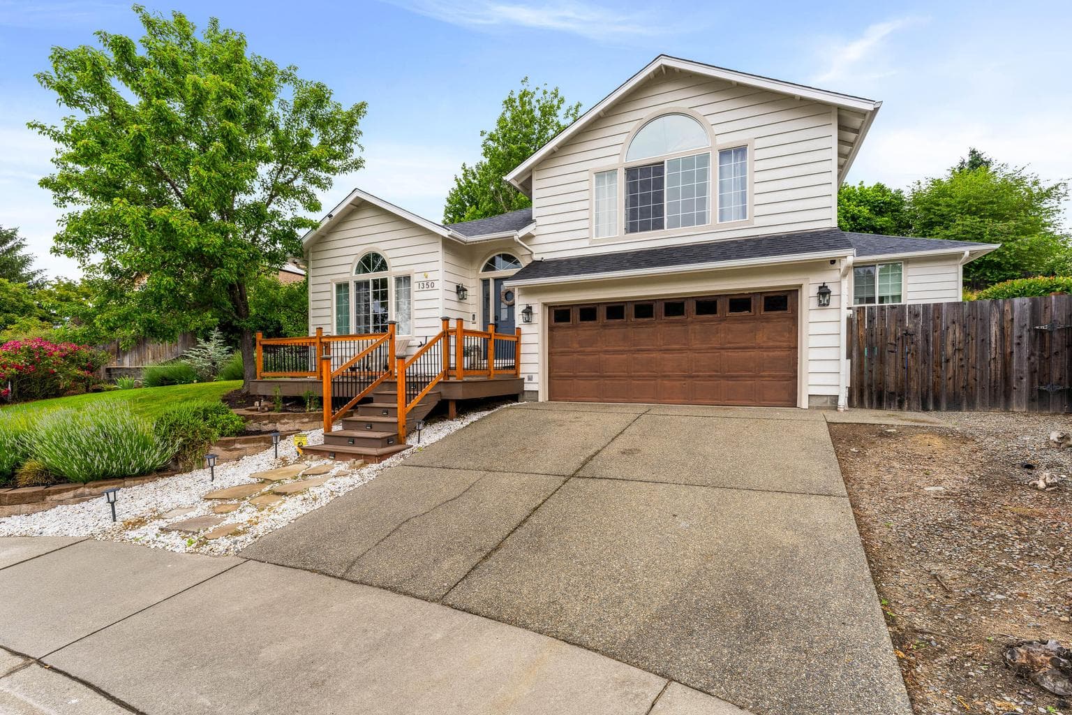 Photo of 1350 Forestview 2 of 44