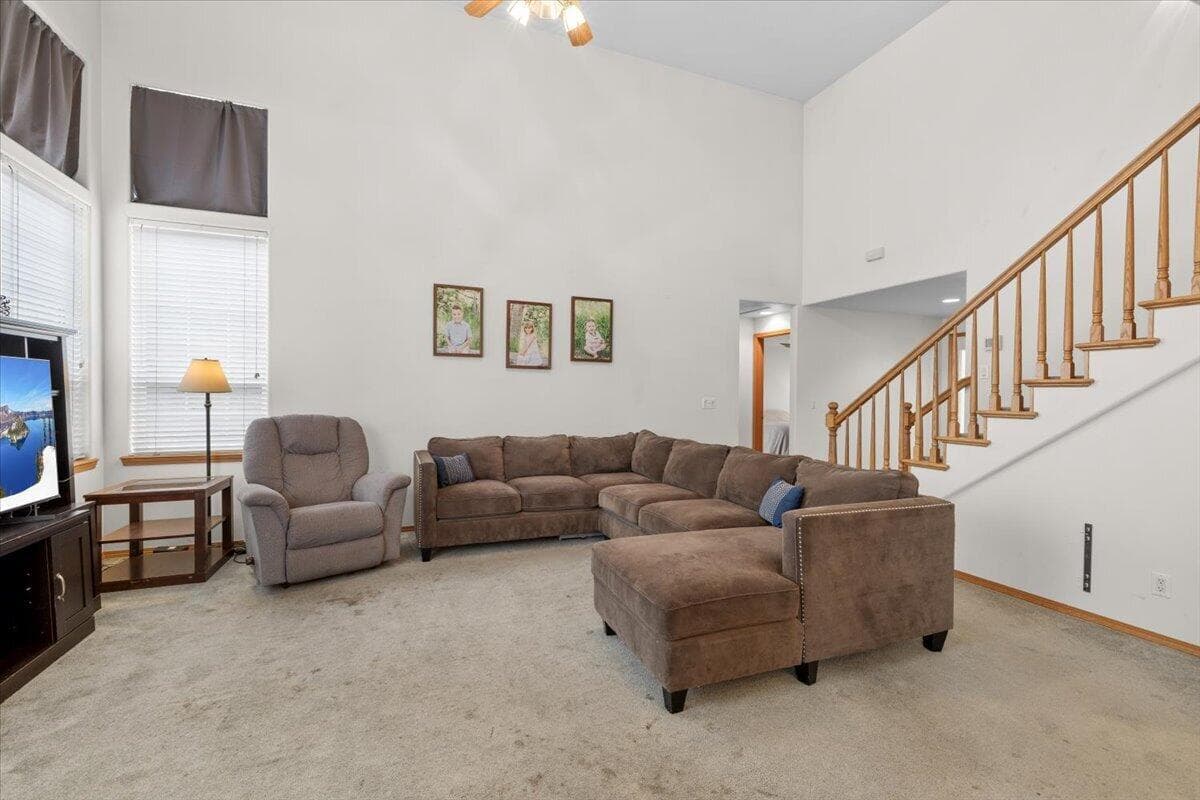 Photo of 752 Mallory 5 of 29