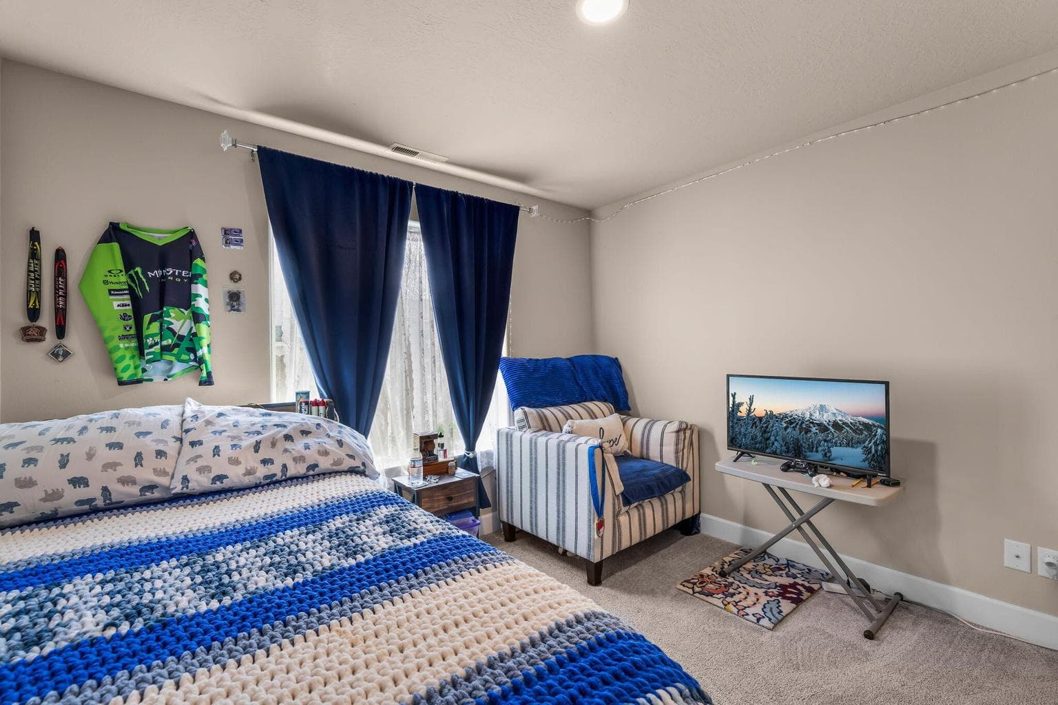 Photo of 1132 NW Golf Course Drive 21 of 35