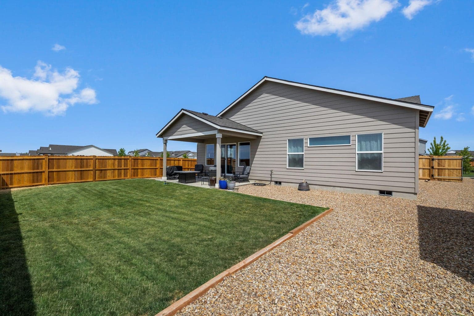 Photo of 1132 NW Golf Course Drive 25 of 35
