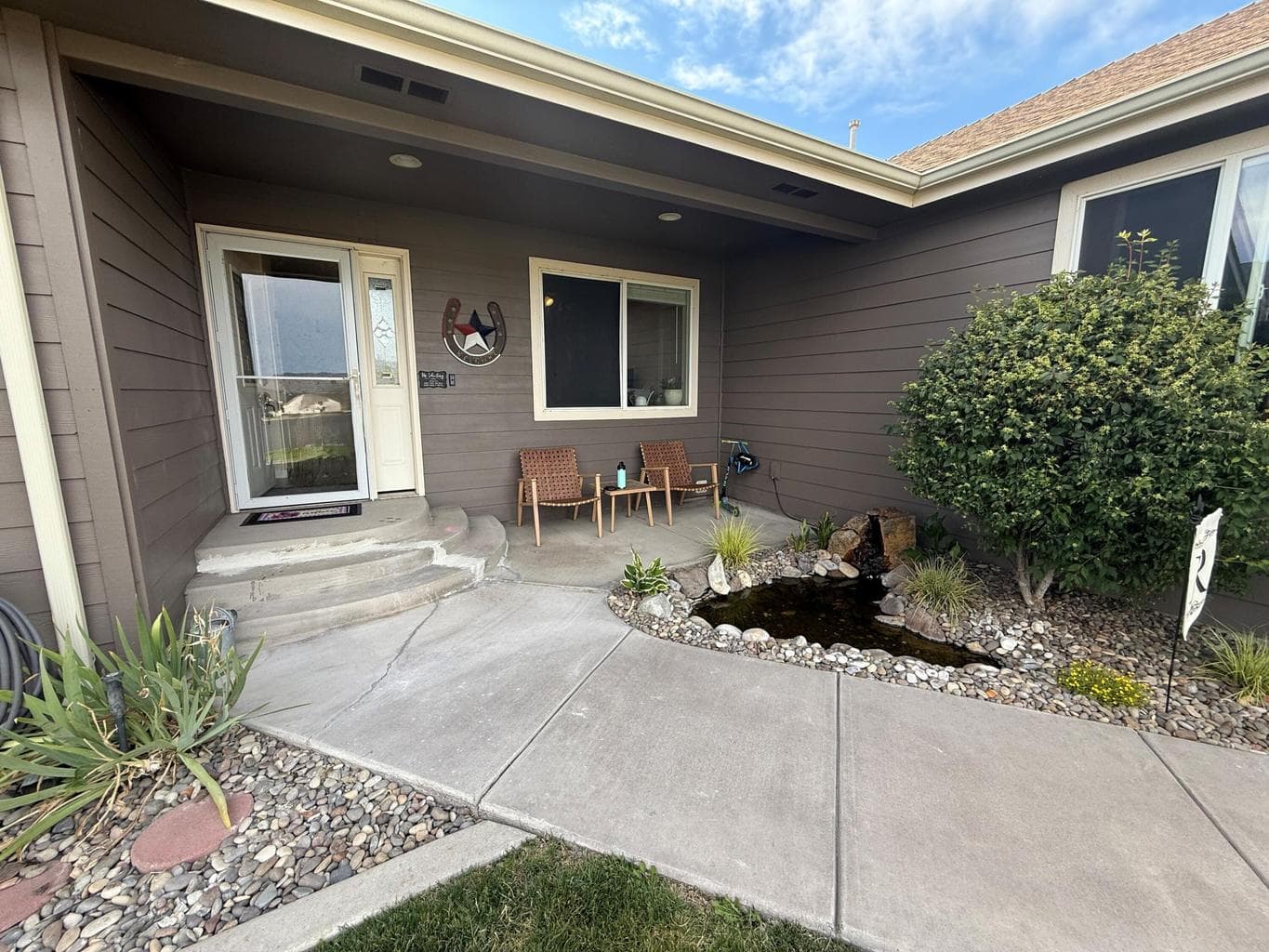 Photo of 3276 Hammer 2 of 41