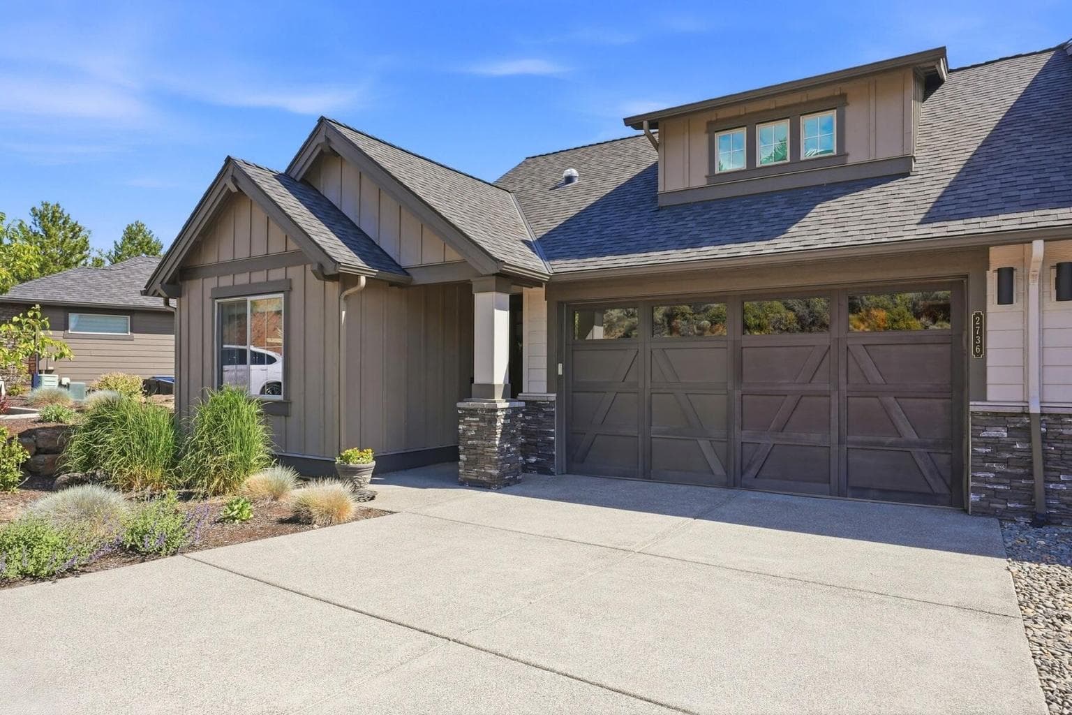 Photo of 2736 Fairway Heights 3 of 29