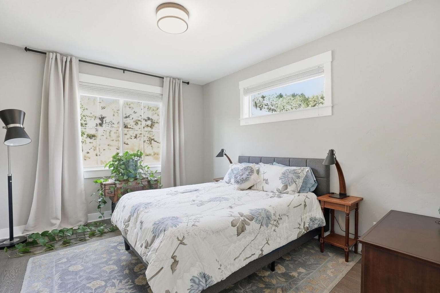 Photo of 2736 NW Fairway Heights Drive 17 of 29