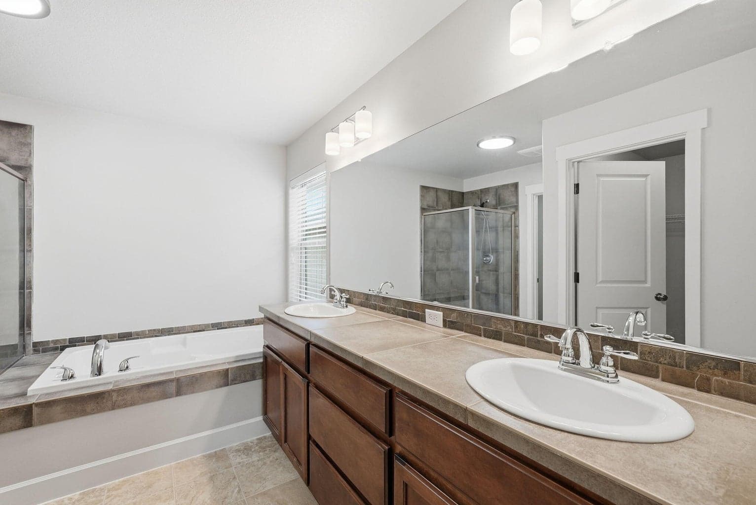 Photo of 61711 Rigel Way 27 of 46