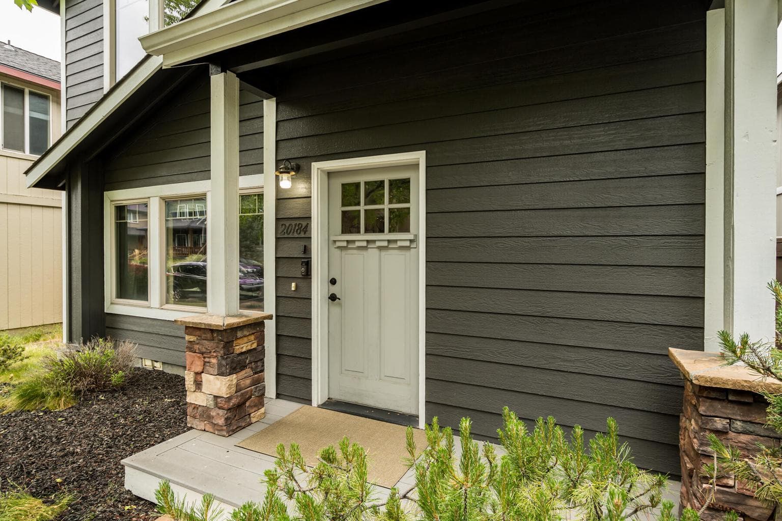 Photo of 20184 Merriewood 4 of 37