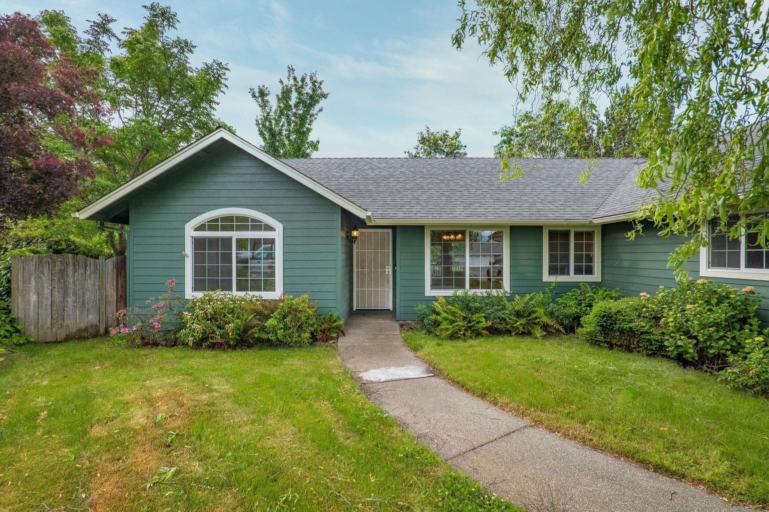 Photo of 1375 Forestview 3 of 37