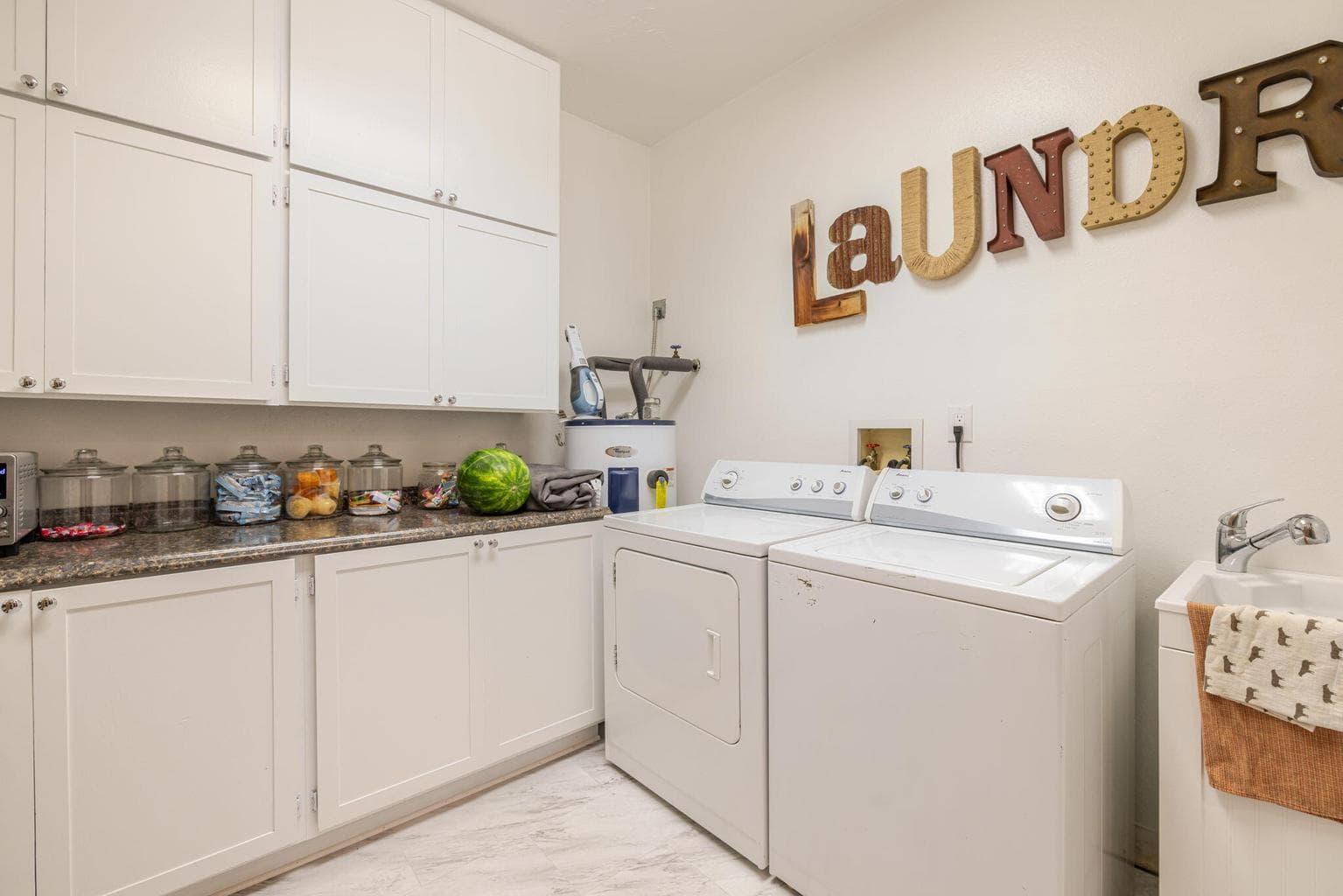 Photo of 15917 Pinion Jay Lane 30 of 44