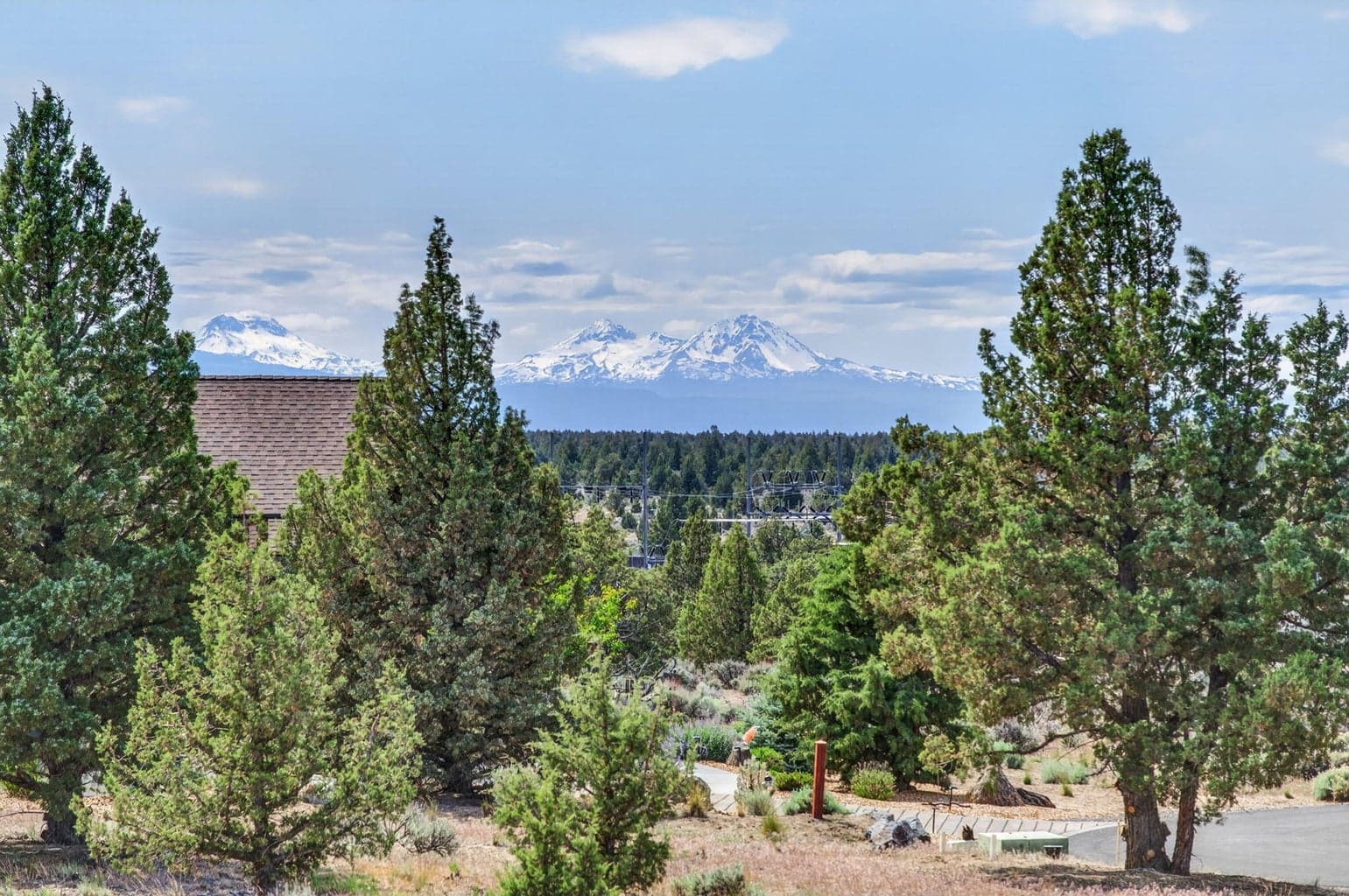 16129 Corral, Powell Butte, 97753