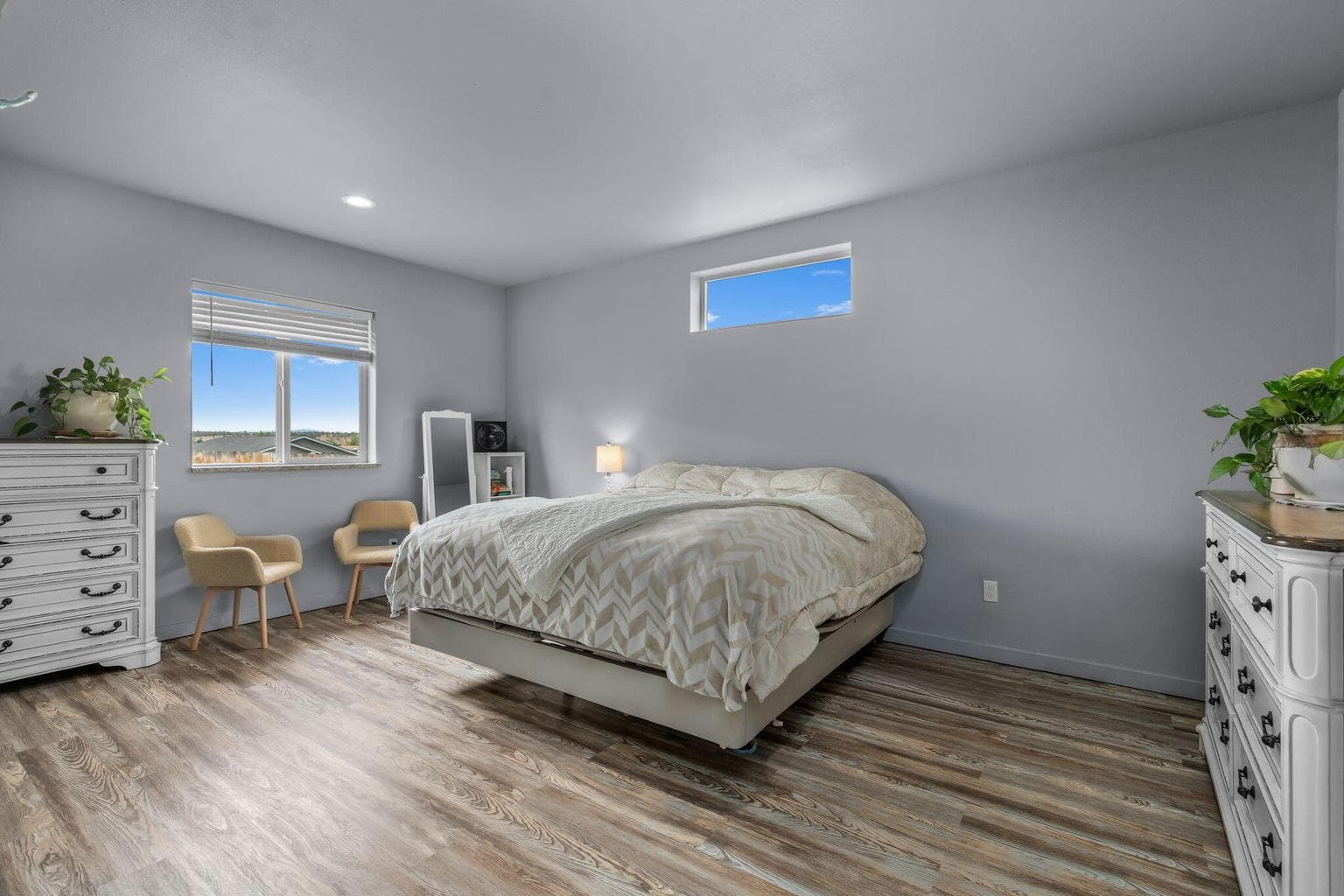 Photo of 495 SE Leisek Way 14 of 40