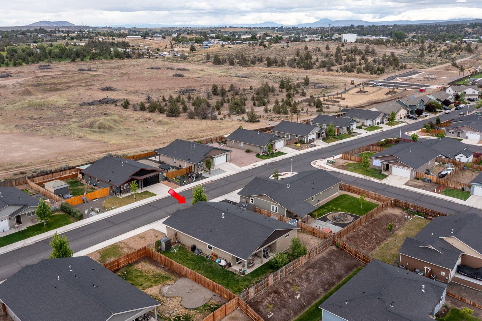 Photo of 495 SE Leisek Way 38 of 40