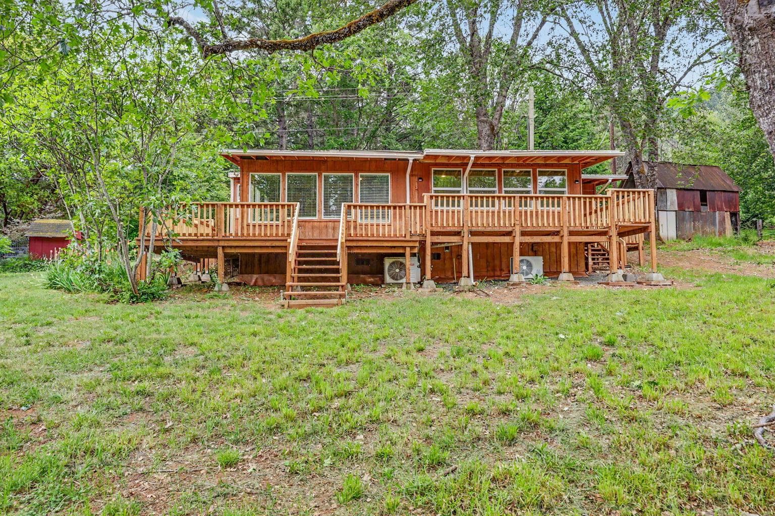 206 Lower Wolf Creek