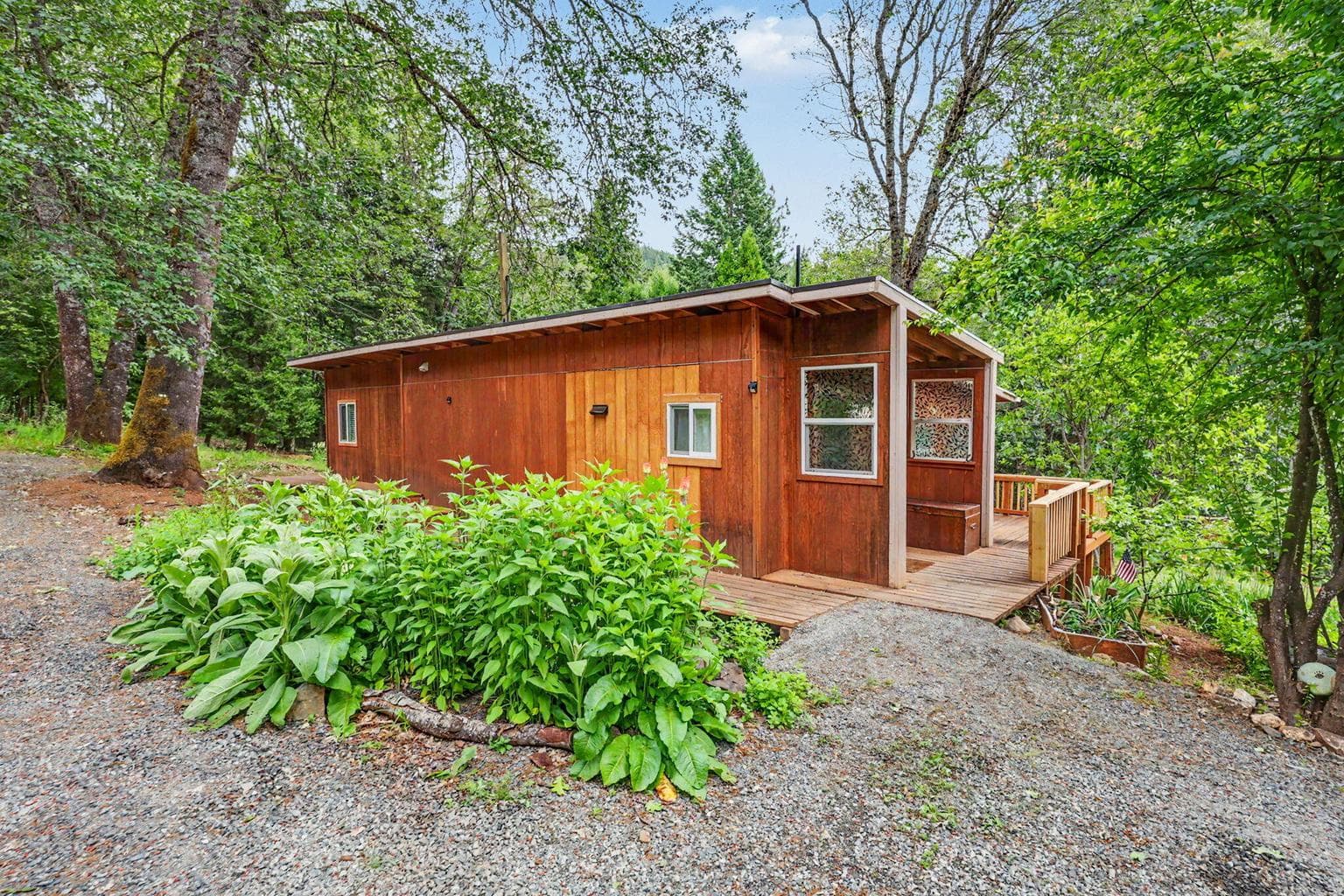 Photo of 206 Lower Wolf Creek 3 of 68