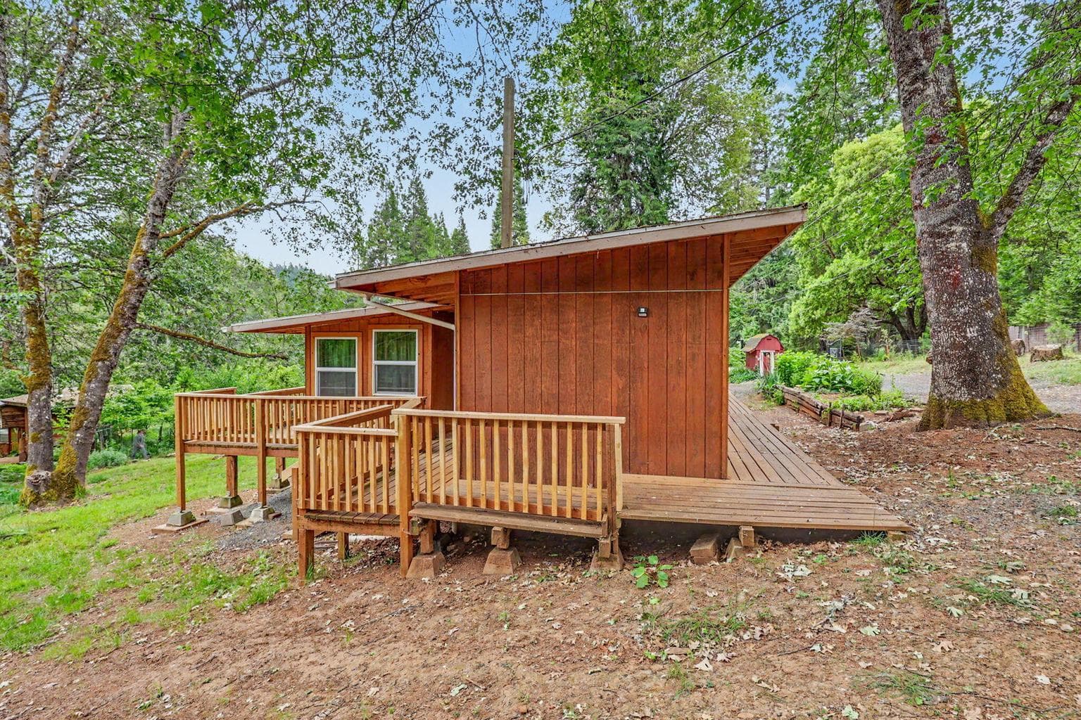 Photo of 206 Lower Wolf Creek 4 of 68