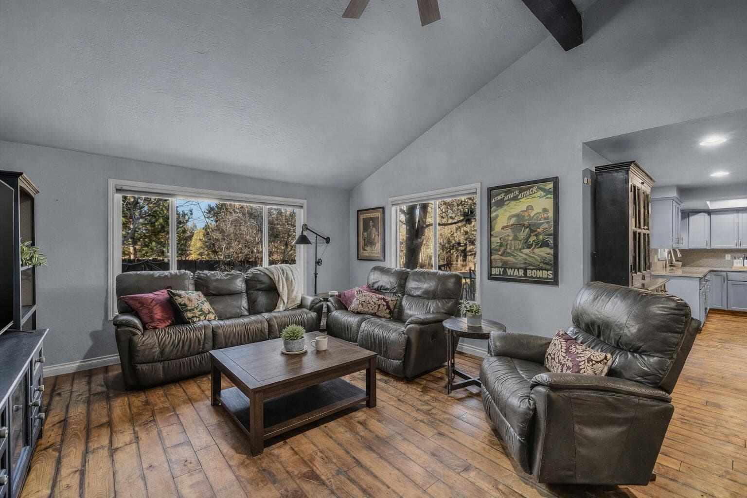 Photo of 63425 Deschutes Market Road 7 of 48