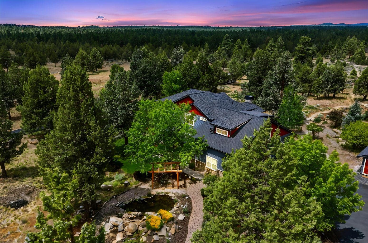 Photo of 17584 Mountain View 2 of 66