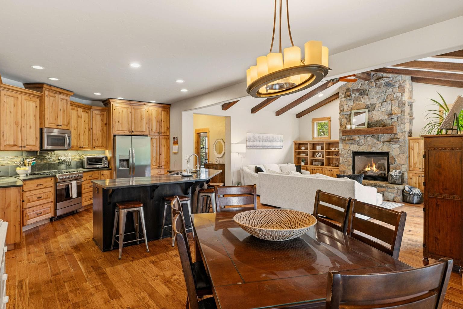 Photo of 21125 Bear Creek Road 11 of 71
