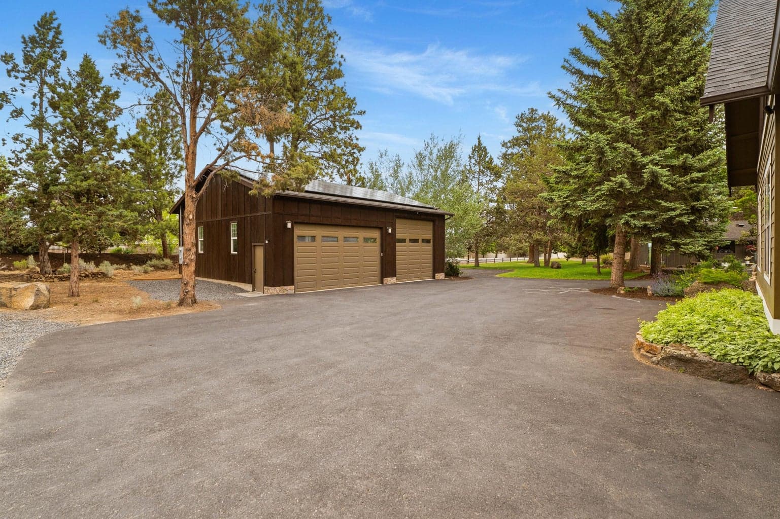 Photo of 21125 Bear Creek Road 53 of 71