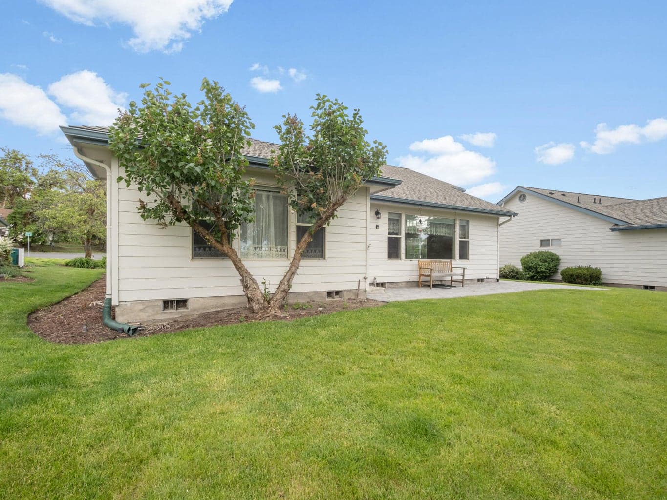 Photo of 1005 Bismark 4 of 25