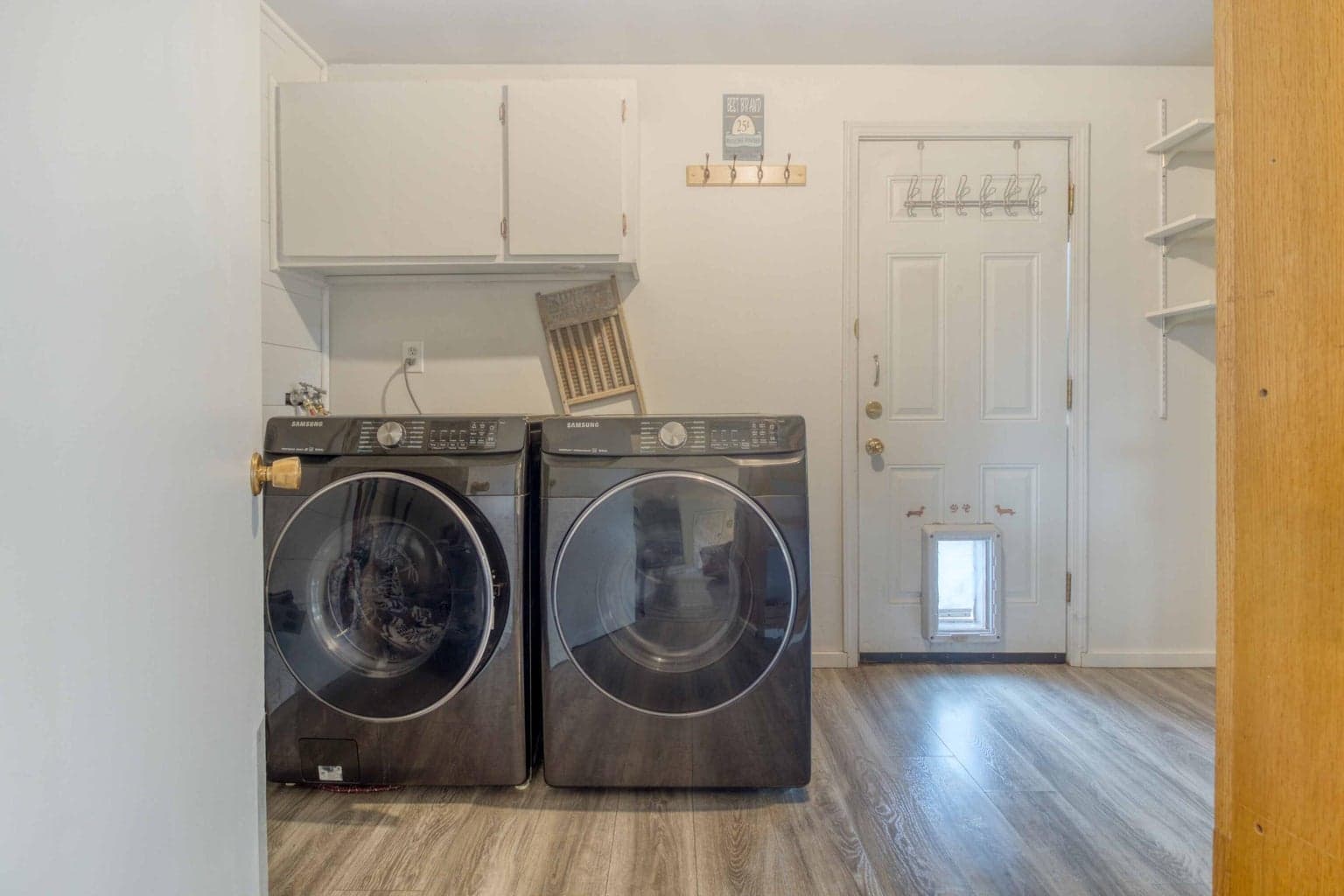 Photo of 566 NW McDonald Road 19 of 41