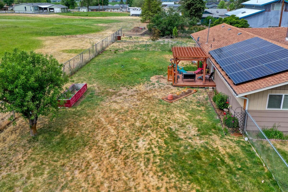 Photo of 566 NW McDonald Road 39 of 41