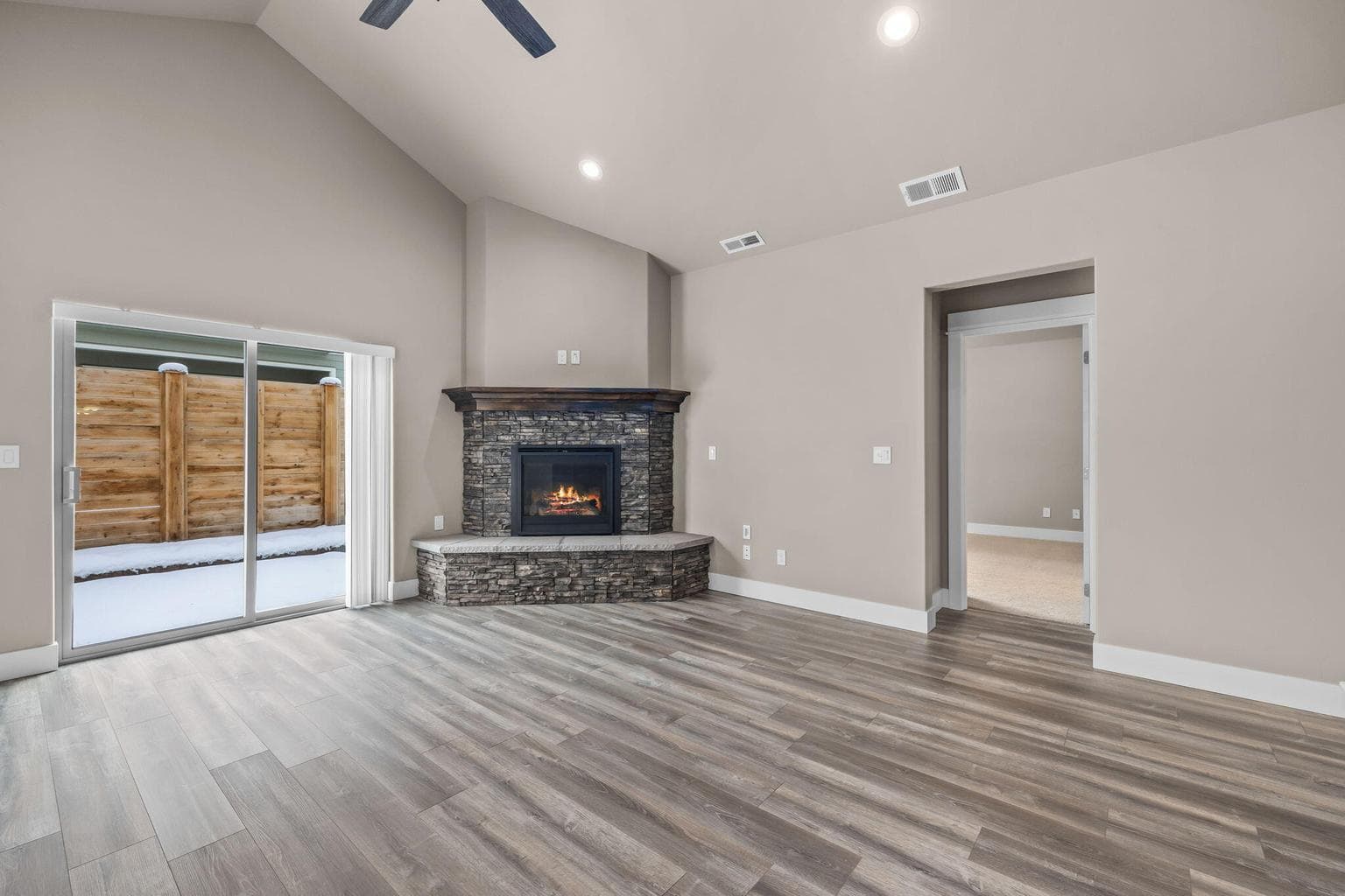 Photo of 20587 SE Nina Avenue 16 of 24