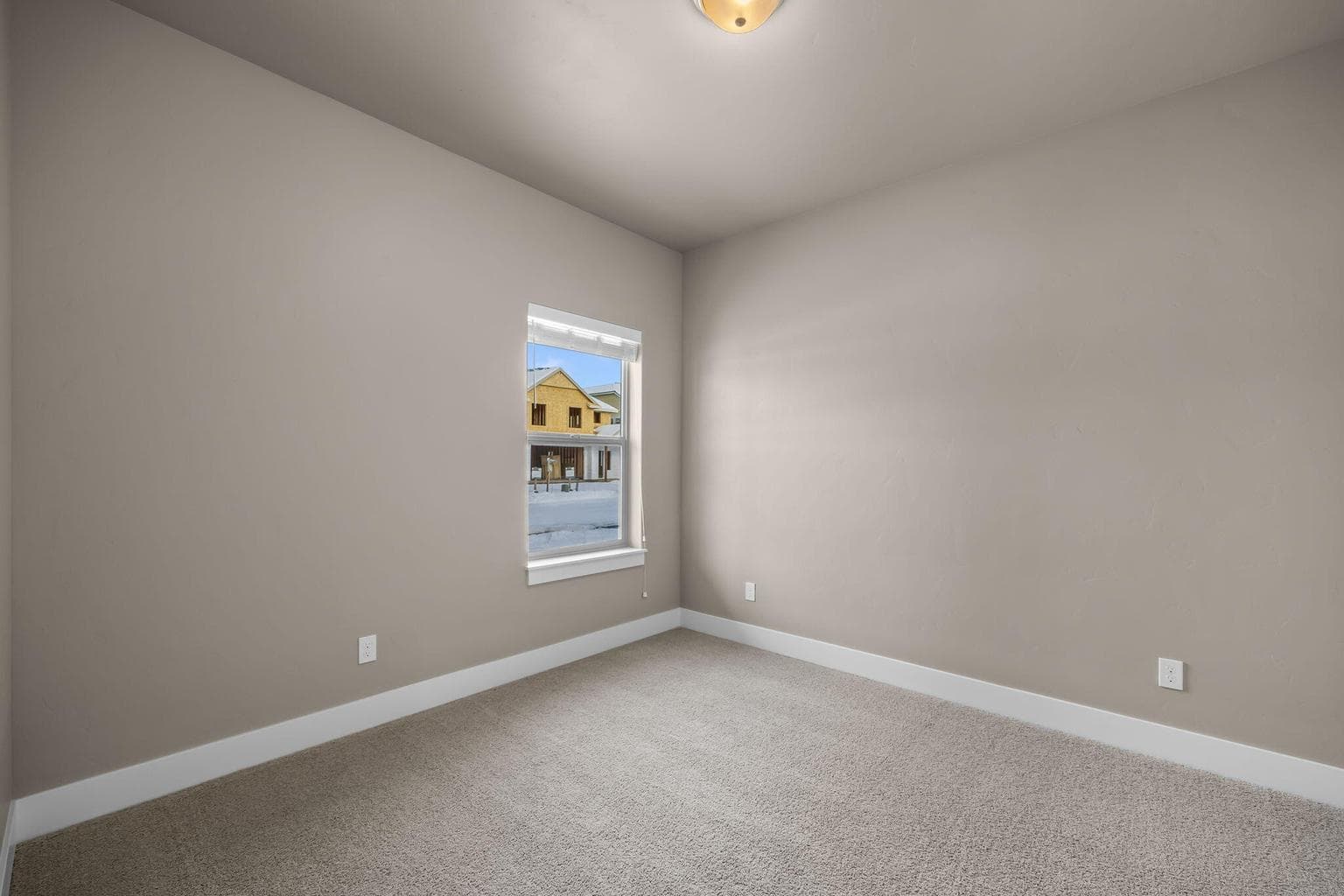 Photo of 20587 SE Nina Avenue 21 of 24