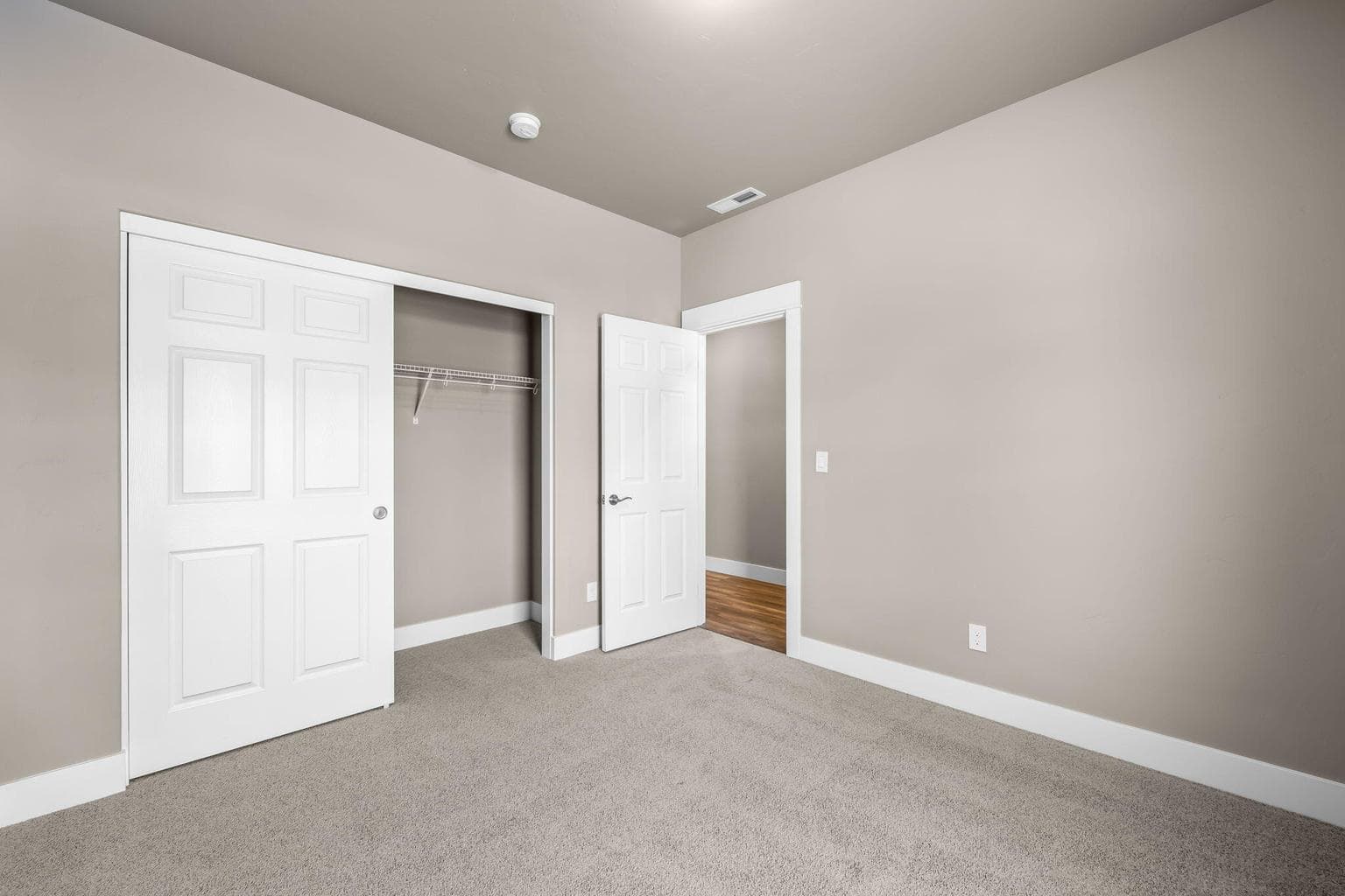 Photo of 20587 SE Nina Avenue 22 of 24