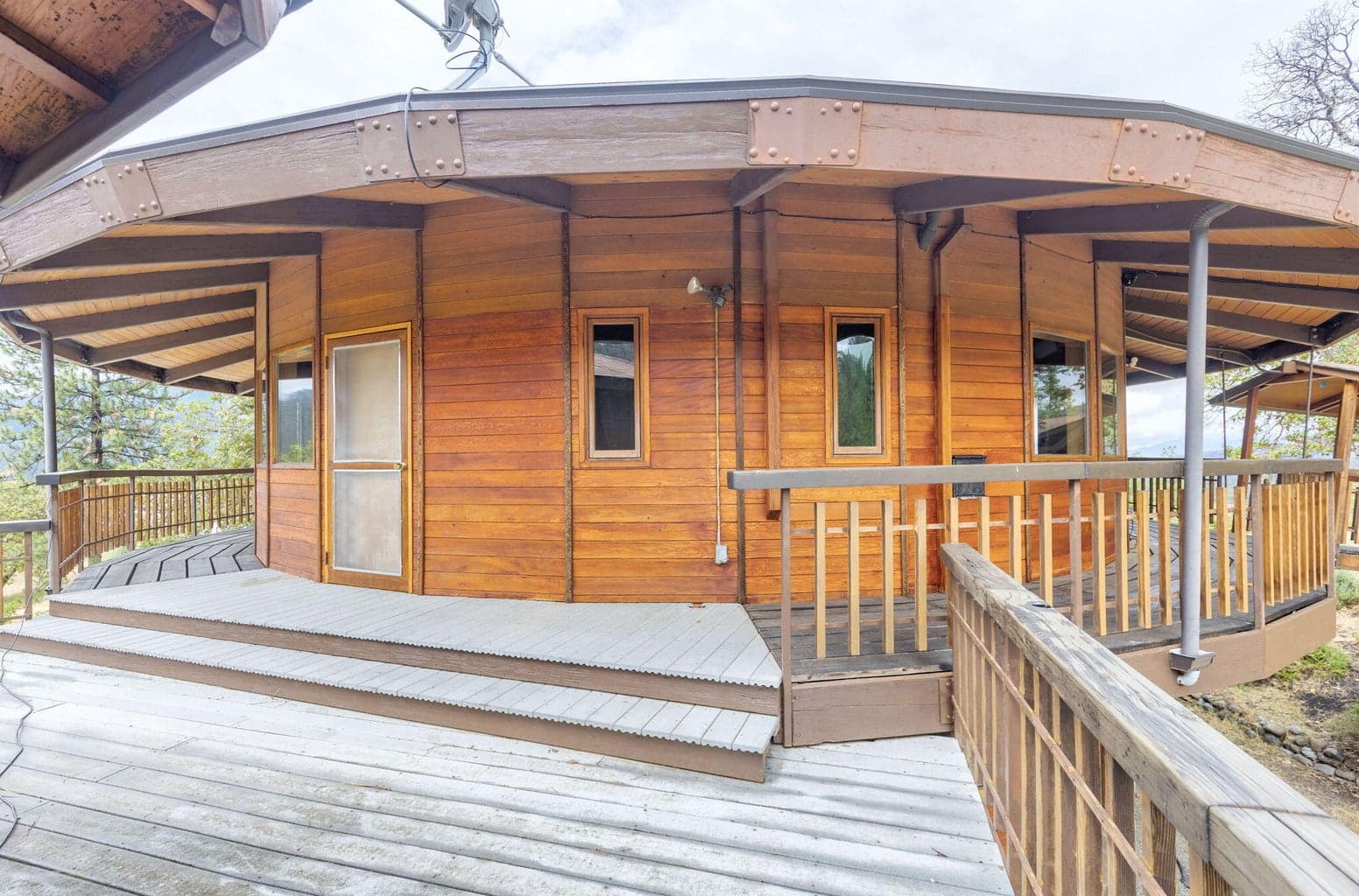 Photo of 9595 Sterling Creek 5 of 78