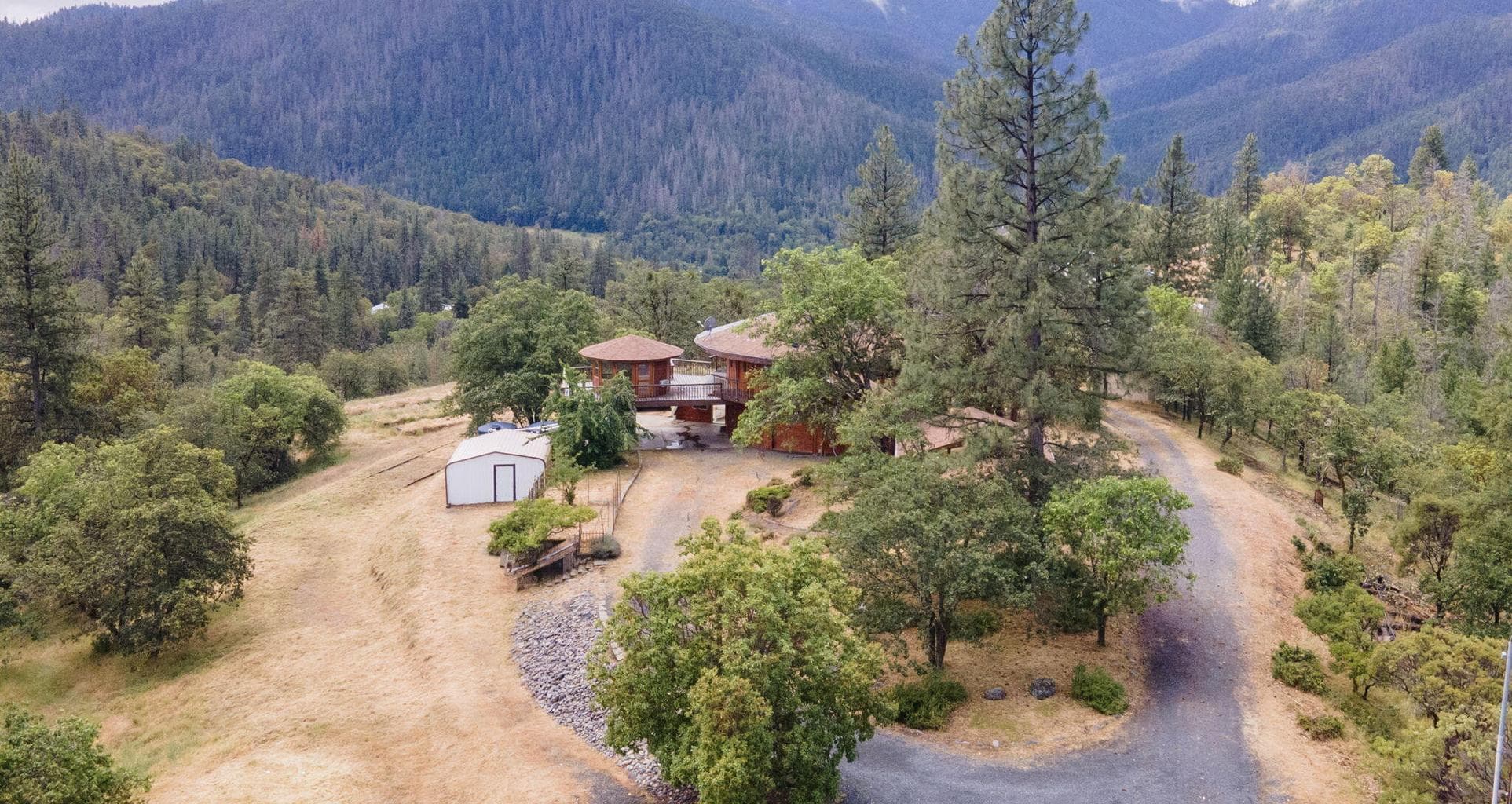 Photo of 9595 Sterling Creek 3 of 78