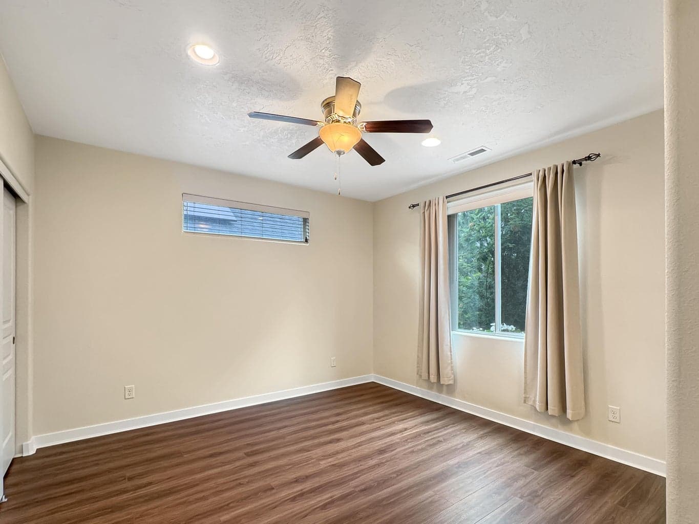 Photo of 61764 SE Camellia Street 15 of 39