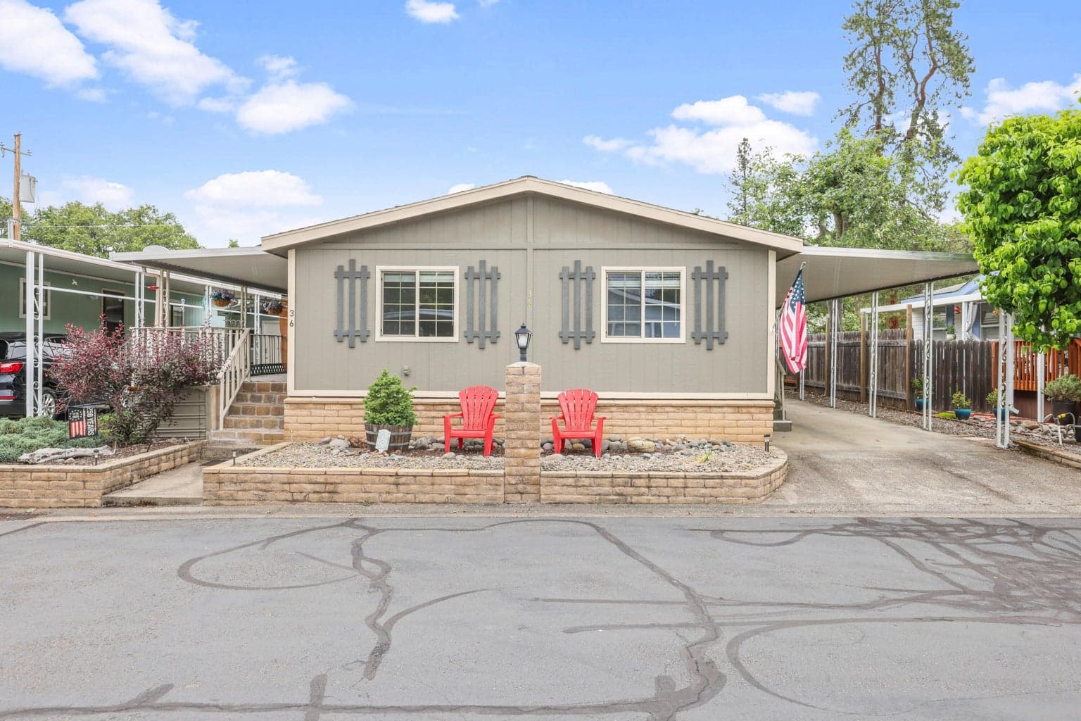 20055 Hwy 62, Shady Cove, 97539