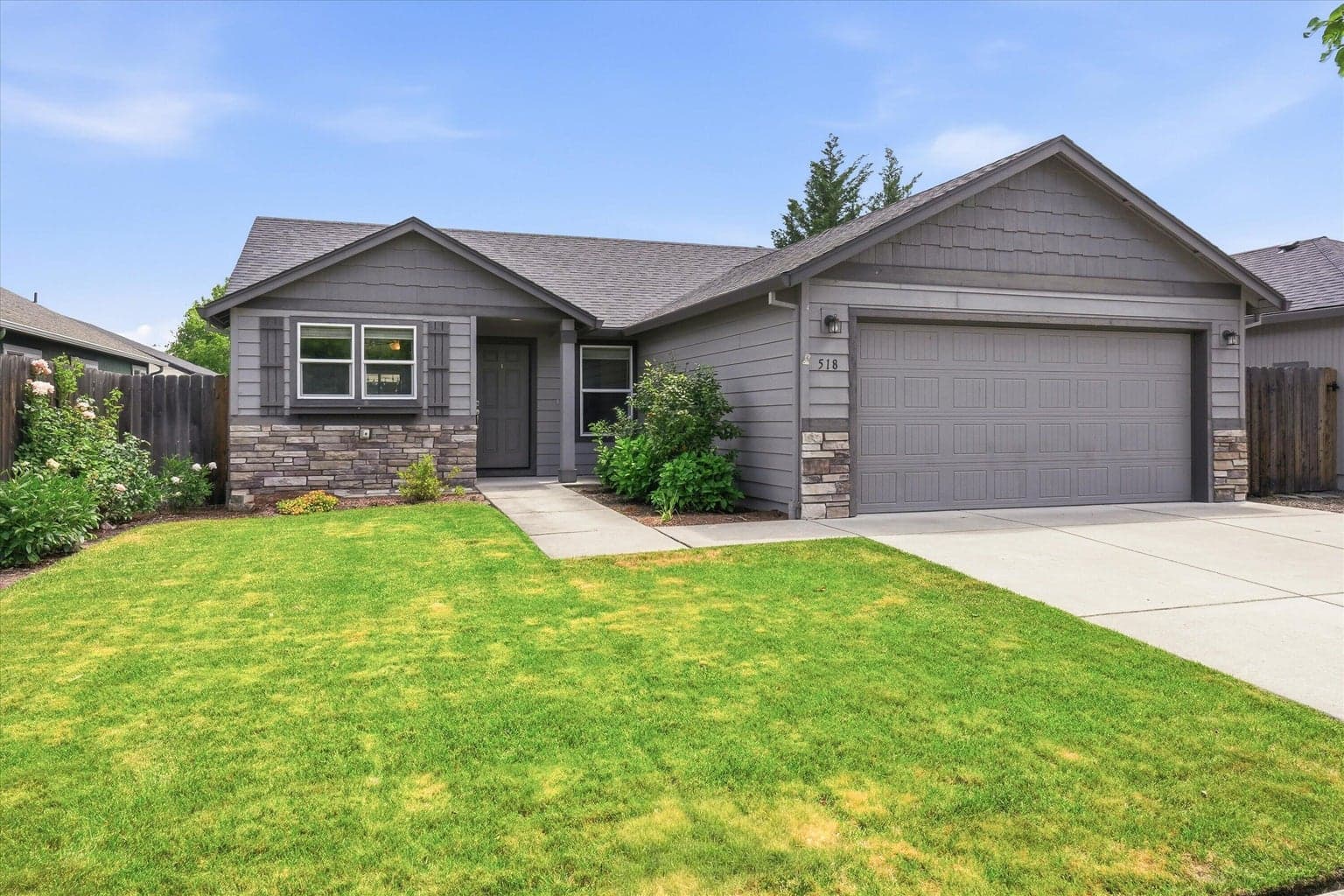 Photo of 518 Woodlark 2 of 23