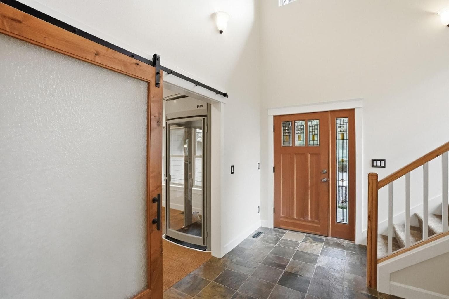 Photo of 1098 Stannium 4 of 42