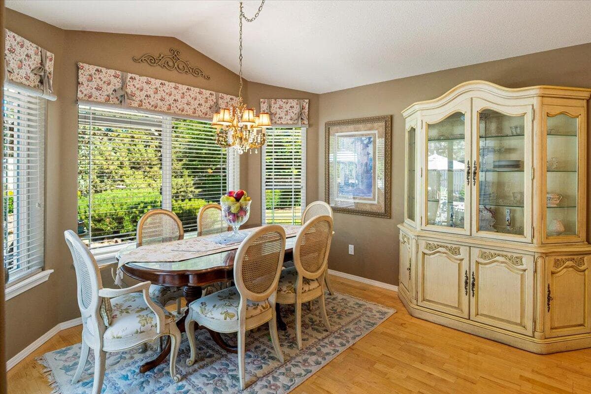 Photo of 3746 SW Xero Avenue 12 of 41