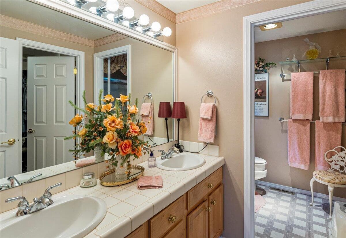 Photo of 3746 SW Xero Avenue 22 of 41