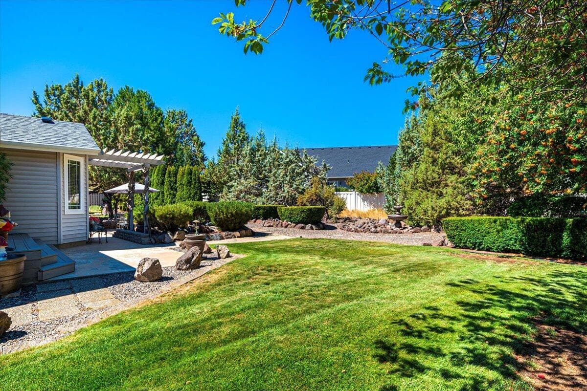 Photo of 3746 SW Xero Avenue 36 of 41